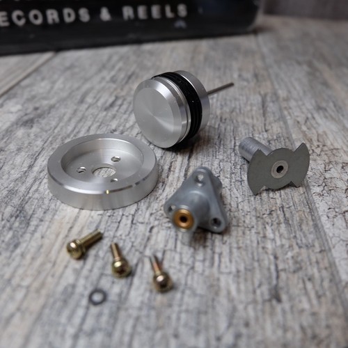 Teac X-1000R Reel to Reel – RIGHT Counter Tape Guide Roller Assembly