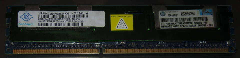 8GB ELIXIR DDR3 RAM 1333MHz PC3-10600R 240-pol CL9 NT8GC72B4NB1NK-CG ECC 1,5V