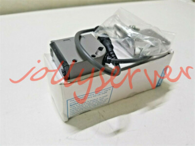 1PCS New OMRON Sensors E3S-CT11-M1J