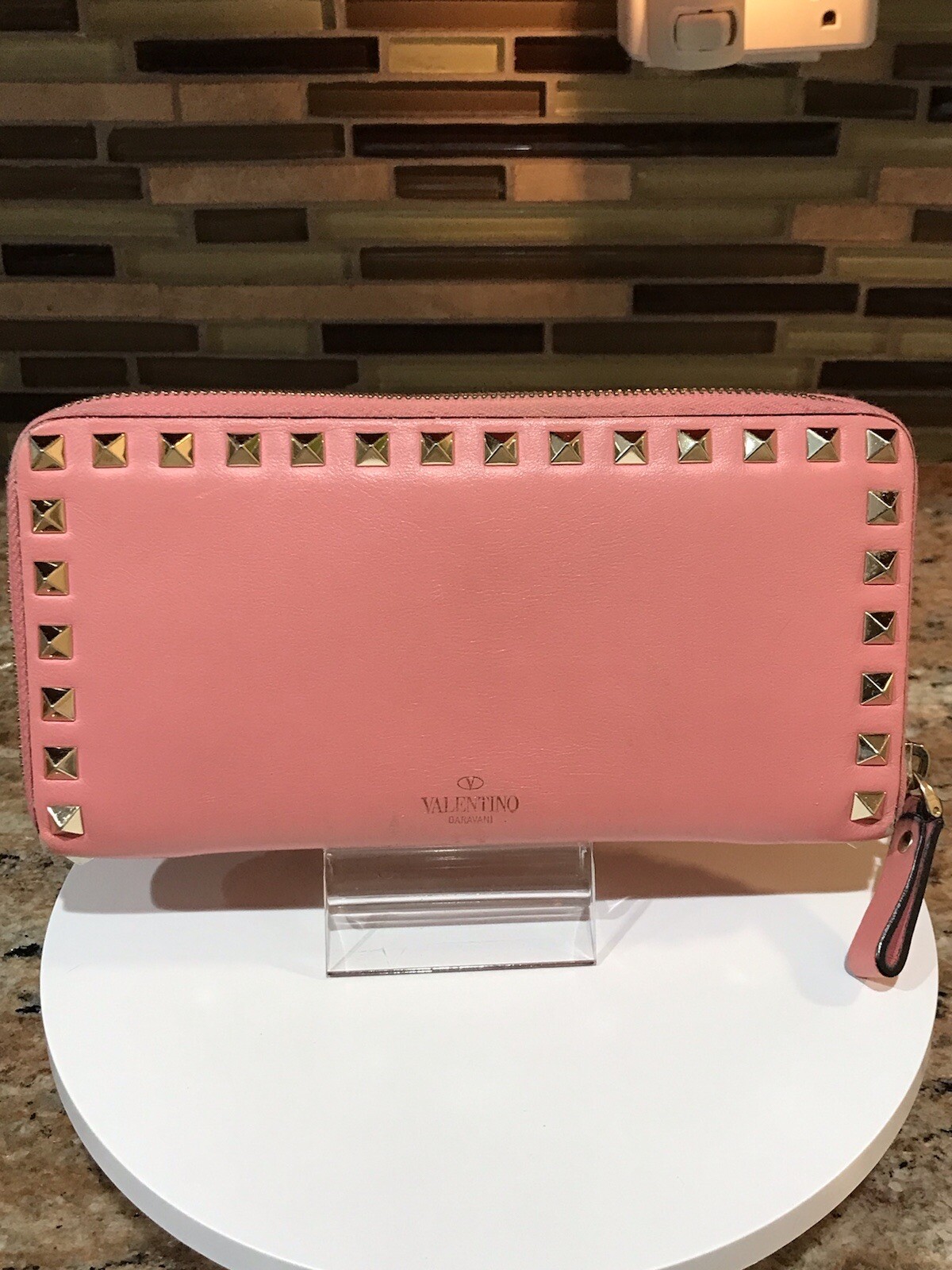 VALENTINO GARAVANI Rockstud Leather Zip Wallet with Stud Accents