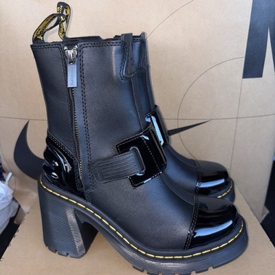 Dr.MARTENS GAYA チェルシーブーツ NEW Dr. Martens Gaya Chelsea Strap Black Patent Leather Heeled