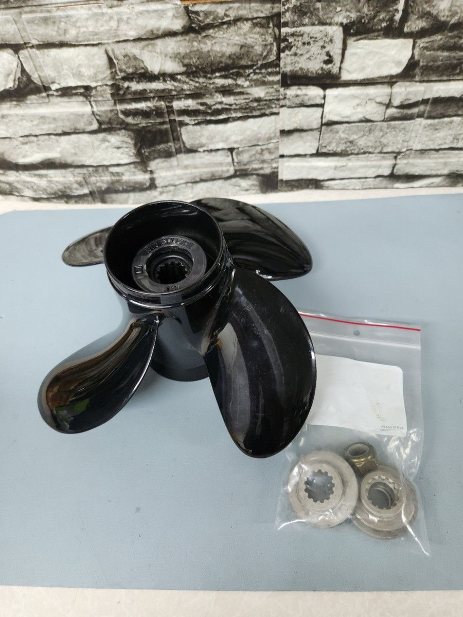 Mercury Spitfire 10.3x 13P Propeller 48-8M8026630 New With Out Box