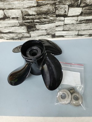 Mercury Spitfire 10.3x 13P Propeller 48-8M8026630 New With Out Box