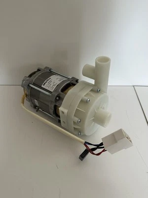 Meiko 9638029 Drucksteigerungspumpe Nachspülpumpe 9638047 UP60-393 UP60-386