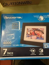 Pandigital PI7002AW 7" Digital Picture Frame