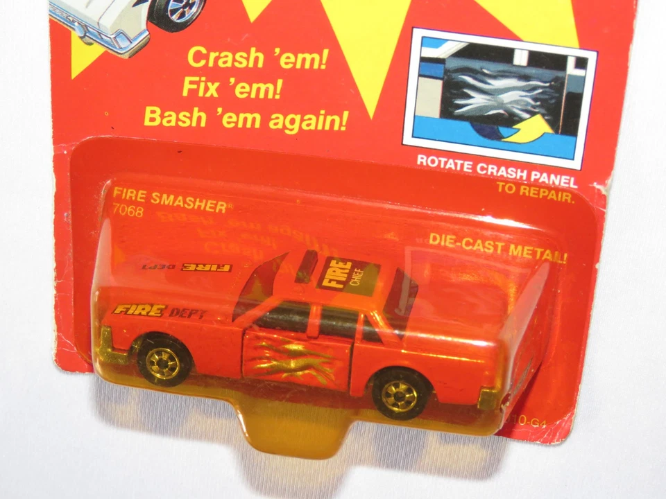 Vintage 1985 Hot Wheels Crack Ups Fire Smasher No 7068 Sealed Unpunched - Bild 4 von 4