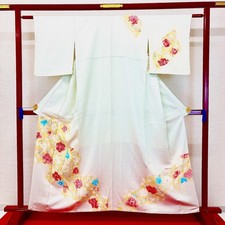 Japanese Kimono 'HOUMONGI' Silk/Light green/Flower/Traditional/Length:162cm N908