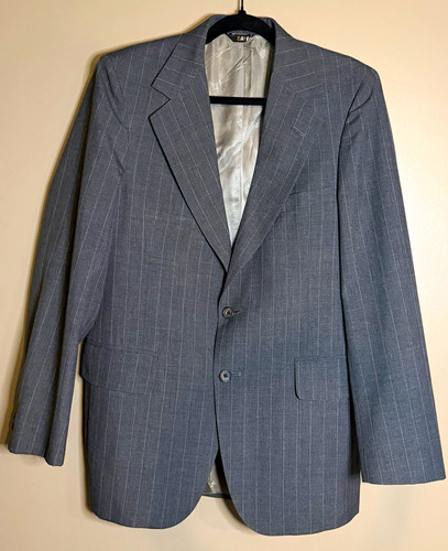 Daks, Vintage DAKS Gray Pinstripe Wool Blazer 2-Button Size 40 Double Vent