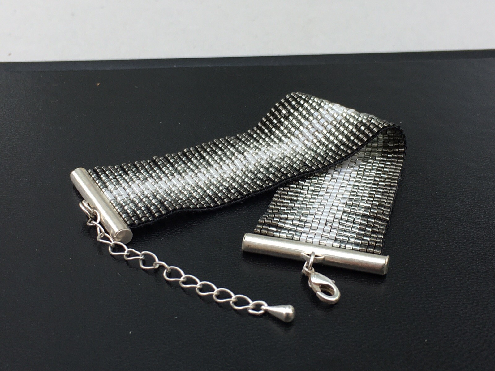 Bracelet manchette perles Miyuki fait main, le cadeau idéal monture argent