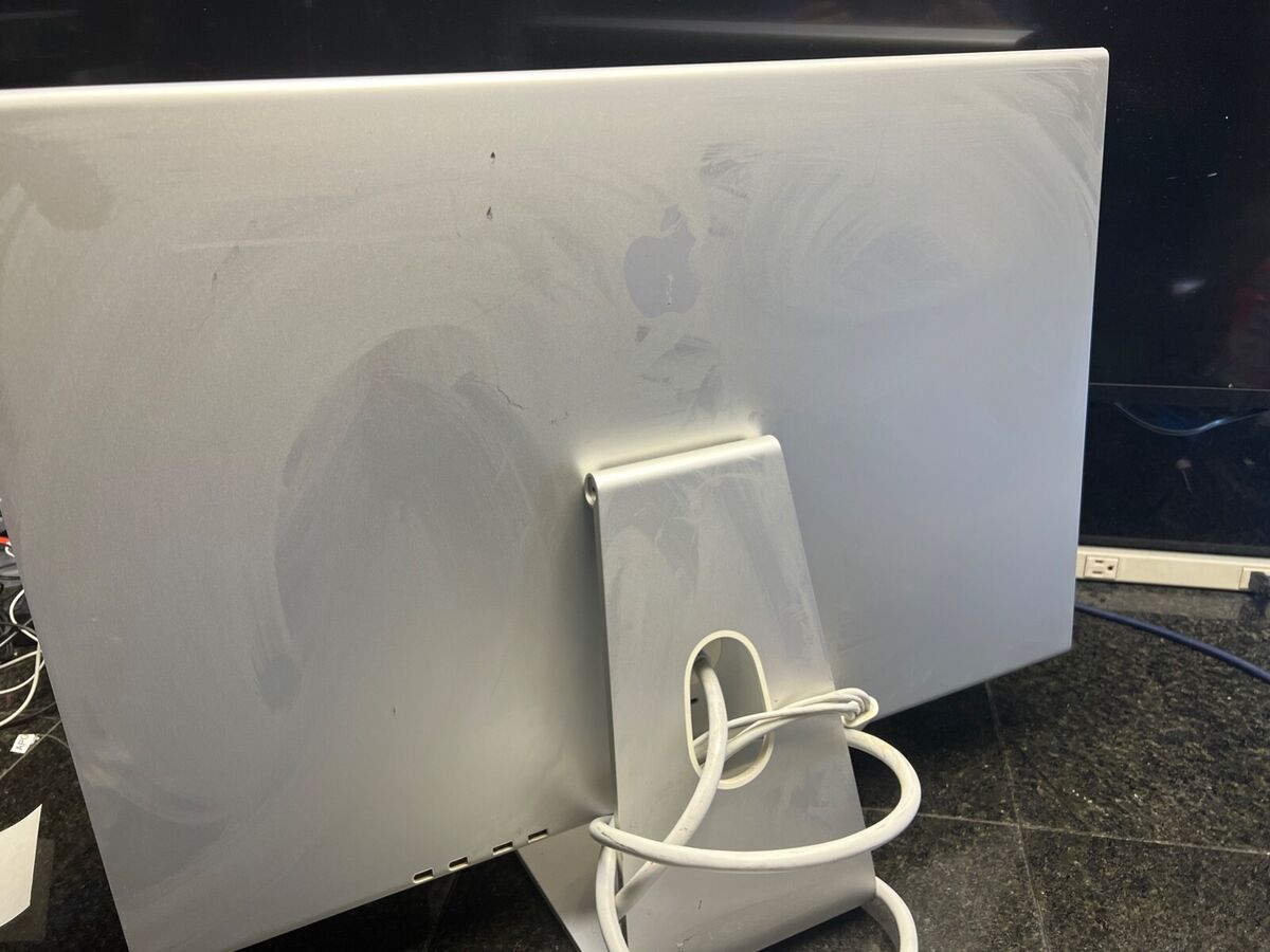 Apple 30 Apple 30