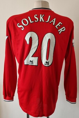 Manchester United 2000 - 2002 Home Umbro long sleeve jersey #20
