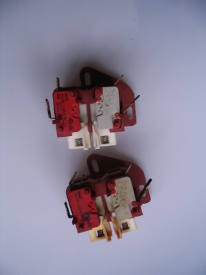 BOSCH HME9750GB03 VERRIEGELUNGEN MIT MIKROSCHALTERN