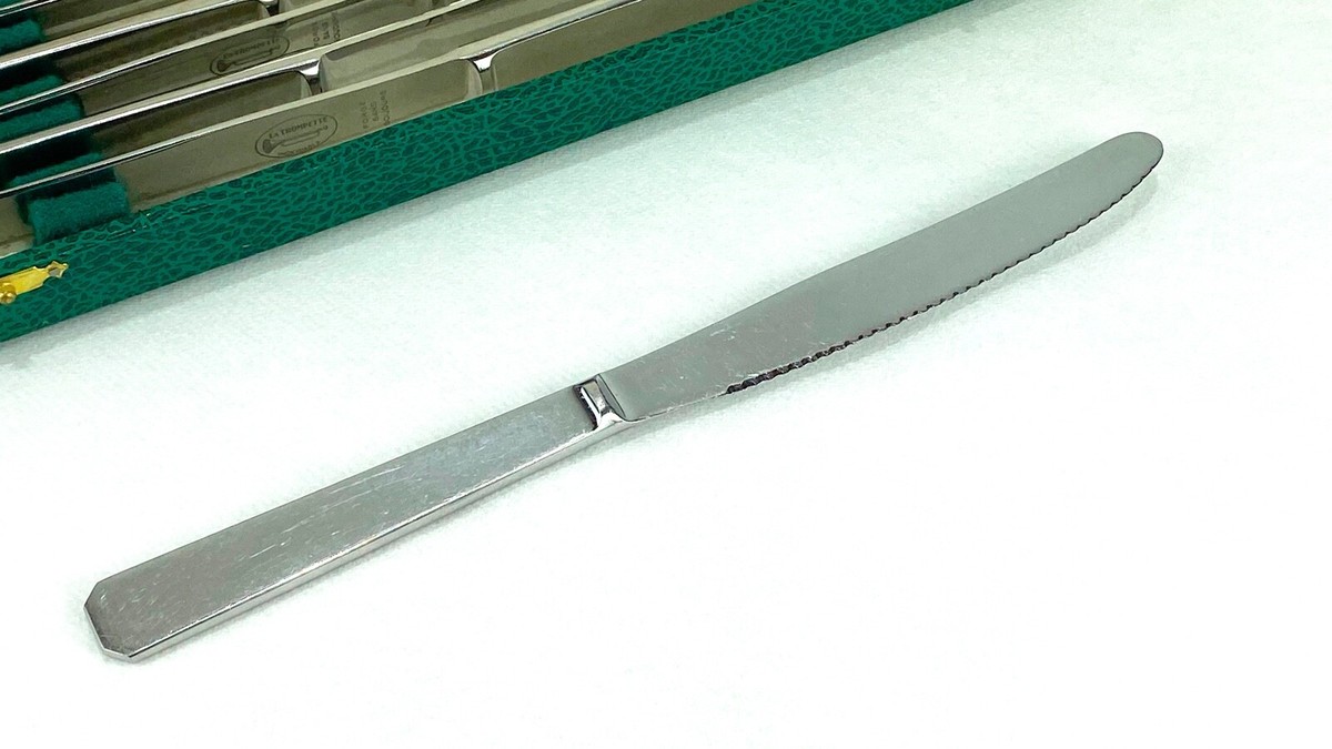 Coffret De 12 Couteaux Anciens La Trompette - Inox - Service De Table Vintage