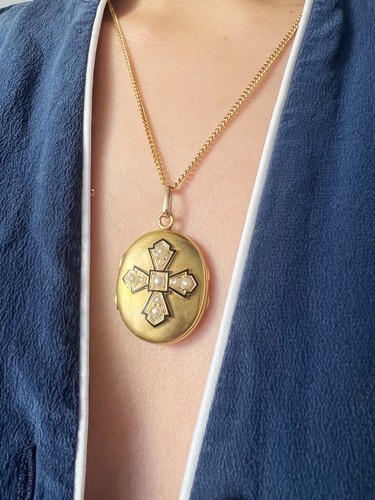 Victorian era 18K gold black enamel pearl locket pendant - Picture 6 of 9