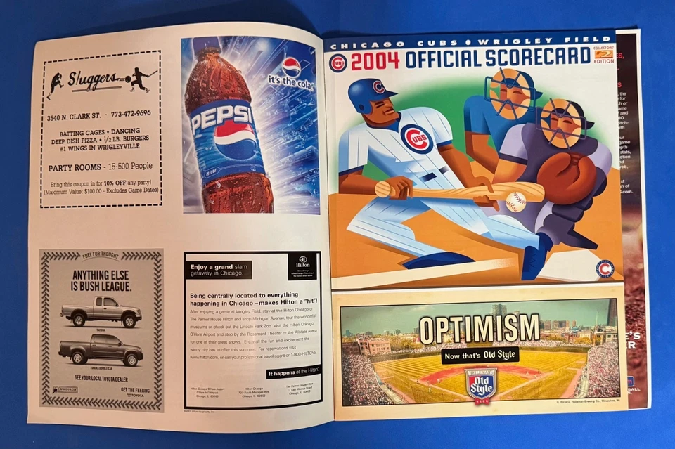 2004 Chicago Cubs vs. Houston Astros Scorecard Greg Maddux, Biggio, Bagwell HOF - Image 4 of 4