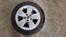 Skoda Yeti 16" Alloy Wheel And Tyre