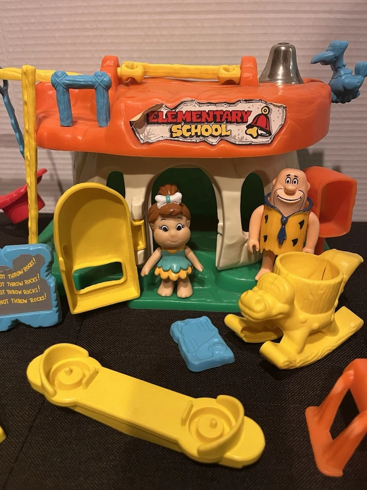 Coleco 1987 The Flintstone Kids BEDROCK ELEMENTARY SCHOOL Play Set- Incomplete - Image 3 of 4