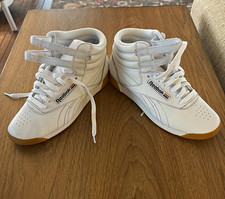 Retro Reebok Freestyle Hi Women  s White High Top Leather Sneakers Straps EG7395