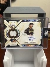 2025 Topps Diamond Icons Patch Auto Manny Machado /25 Padres SPAR-MM