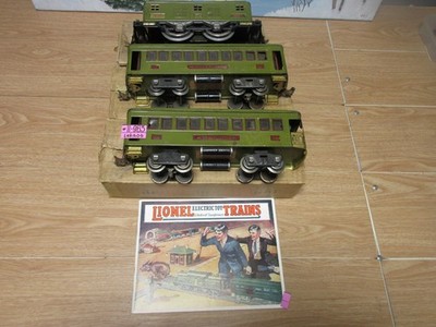 Standard Gauge LIONEL 8E ELECTRIC LOCOMOTIVE w/ 337 & 338 PASSENGER Cars O.B.