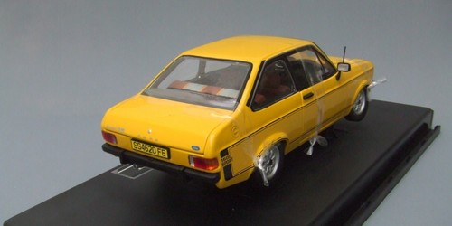 SunStar 4620R ...Ford Escort MKII 1600 sport.. signal YELLOW.. 1 18..RHD..BNIB.. - Picture 11 of 13