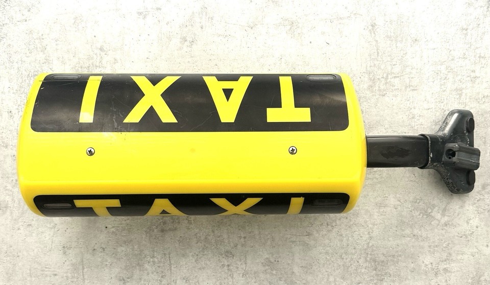 Taxischild LED 12V - Leuchtet Stark Mit Saugnapf Für Windschutzscheibe