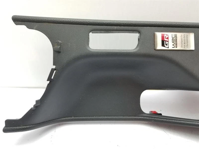 Portavasos Toyota Yaris 2021 consola central 58805K0010 Foto 3 de 4