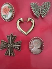 vintage costume jewelry ! Lot 051