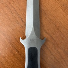 Jimmy Lile Rambo &ldquo;The mission&rdquo; Dagger. Excellent condition w/proper sheath!