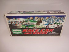 New NIB Hess Toy Race Car and Racer Set 2009 Lights Sounds Green White