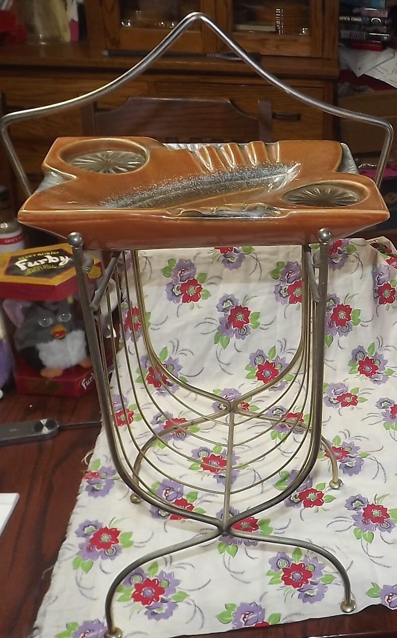 Vintage MCM Smoking stand Magazine Rack w/ashtray