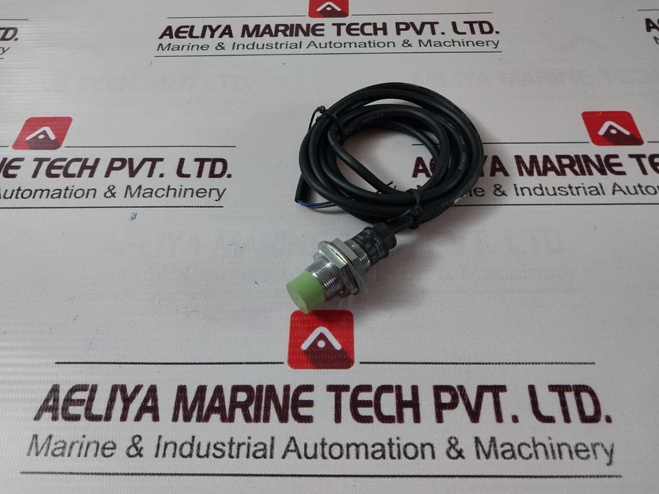 Autonics PR18-8AO Inductive Proximity Sensor Cylindrical 100-240 V AC - Image 3 of 4