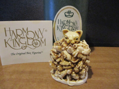 Harmony Kingdom Too Much Of A Good Thing Cat W/Mice UK Made Box Figurine