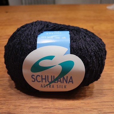 Schulana Astra Silk ca. 11 Knäuel a 50g schwarz  + Rest grau + blau 100% Seide