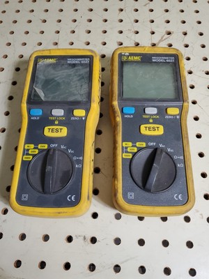 Lot of 2 AEMC Instruments Model 6527 Digital Handheld MEGOMMETERs