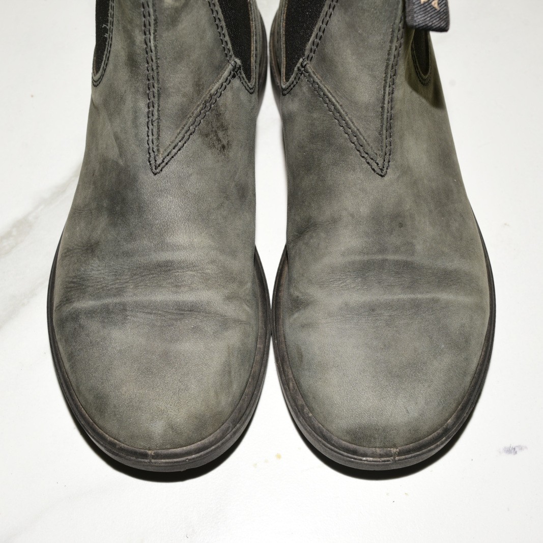 Blundstone Classic Chelsea Leather Boots Rustic Black UK 3 / Women US 6