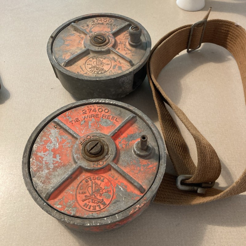 Lot of 2 Klein Tools Tie Wire Reel Cat. No. 27400 With one Belt