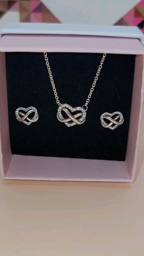 NEW PANDORA Sparkling Infinity Heart Stud + Necklace Jewelry Gift Set B802095