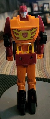 Transformers Rodimus Prime G1 1986 Rubber Tires /Metal Feet