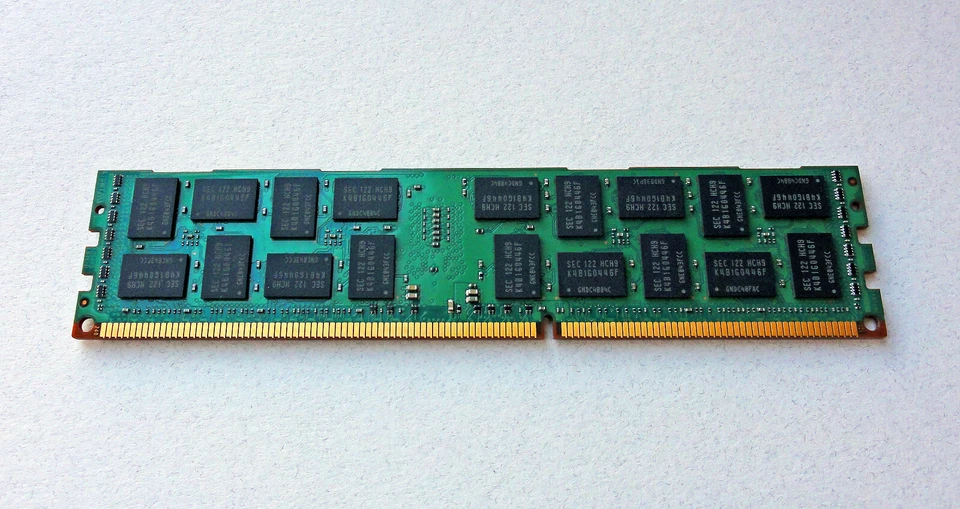 Samsung 4GB RDIMM SDRAM DDR3-1333 PC3-10600R ECC *REGISTERED* M393B5170FH0-CH9 - Photo 2/4