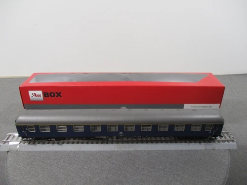 ADE Schnellzug-Personenwagen 218-9 Aüm [H0, DC] in Au-Box