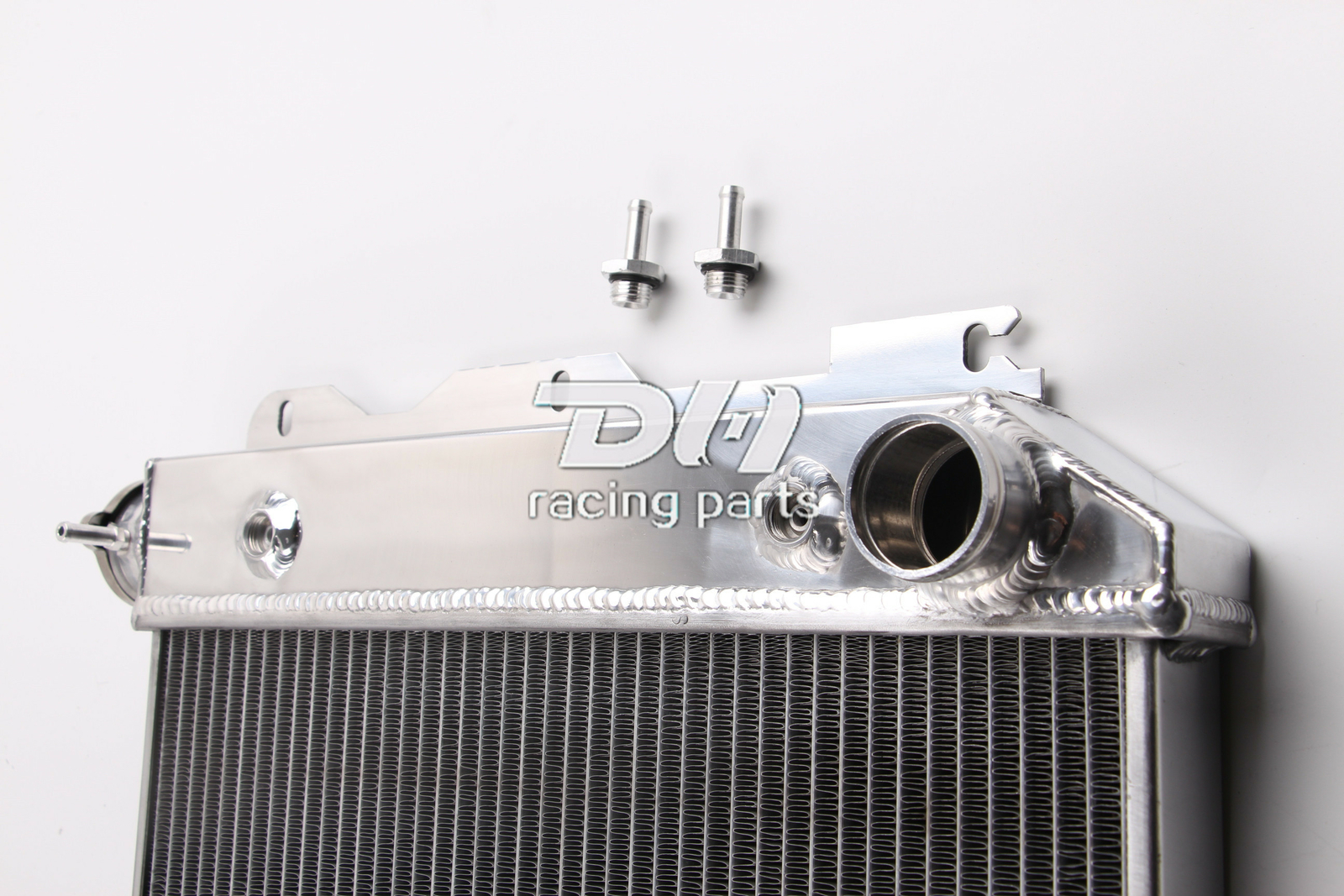 3 Rows Aluminum Radiator 19872006 Jeep Wrangler 9702 TJ YJ V8