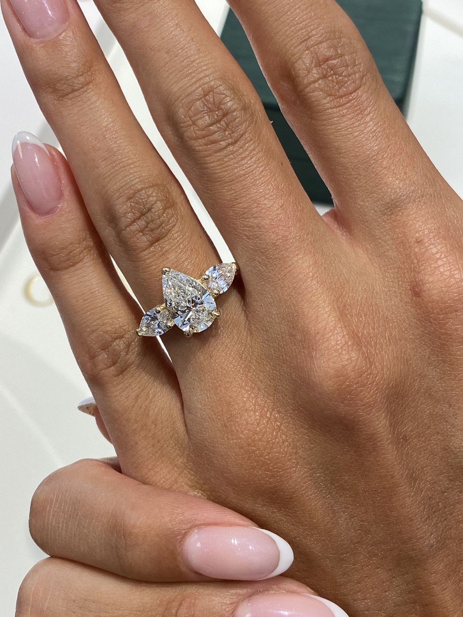 Stone Engagement Ring Pear Lab Created Diamond Ct E/VVS2