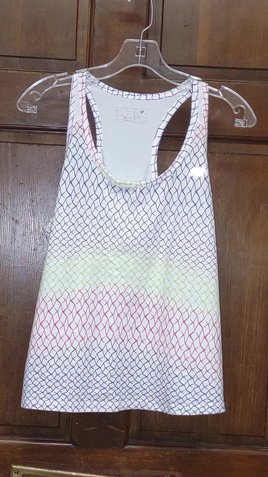 Женская майка New Balance с многоцветным геометрическим принтом спортивная размер XL - Изображение 2 из 4