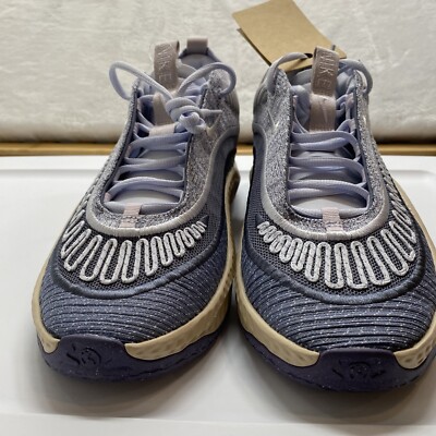 Nike Cosmic Unity 3 Basketball Shoes \