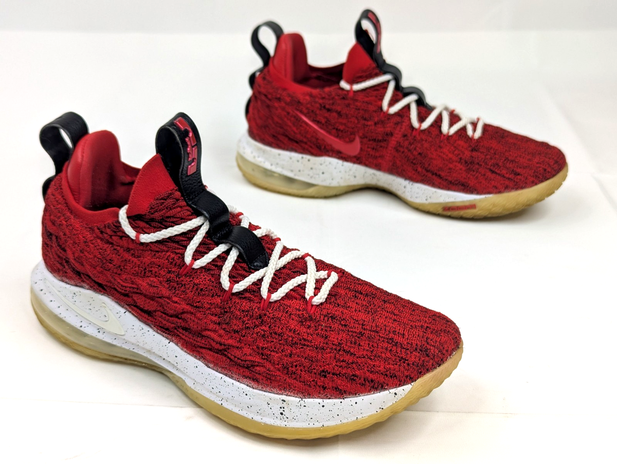 are lebron 15 true to size