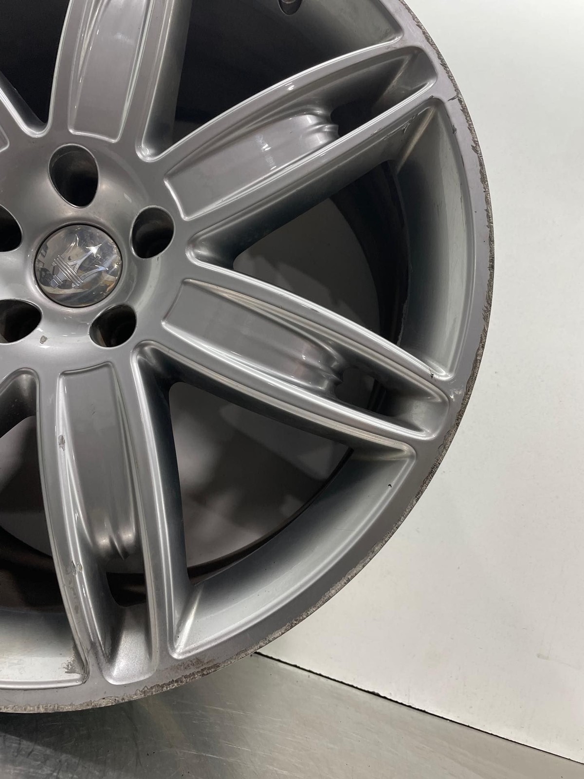 2009 Maserati Quattroporte Wheel Rim 20"x10.5" Alloy 7 Spoke REAR OEM 670010623