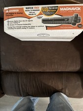 Magnavox TB100MG9 DTV Digital To Analog Converter Box with Remote New Sealed Box
