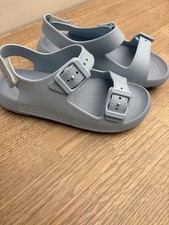 IGOR DESIGNER Kids UK11 / EU 29 BLUE RUBBER STRAPPY SUMMER Beach SANDALS VGC