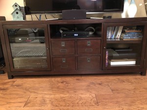 Pottery Barn Media Counsel 2 Glass Doors With Shelves And Center